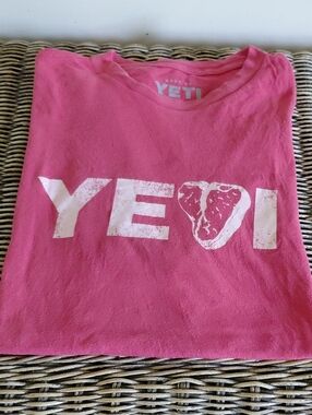 Vintage YETI Tee